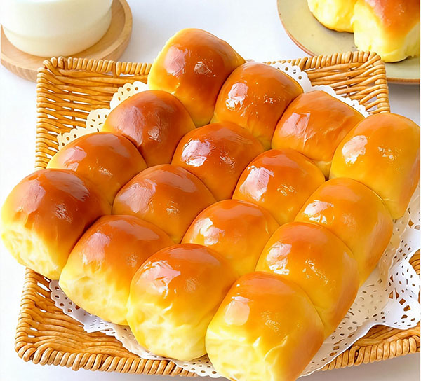 Butter Dinner Rolls